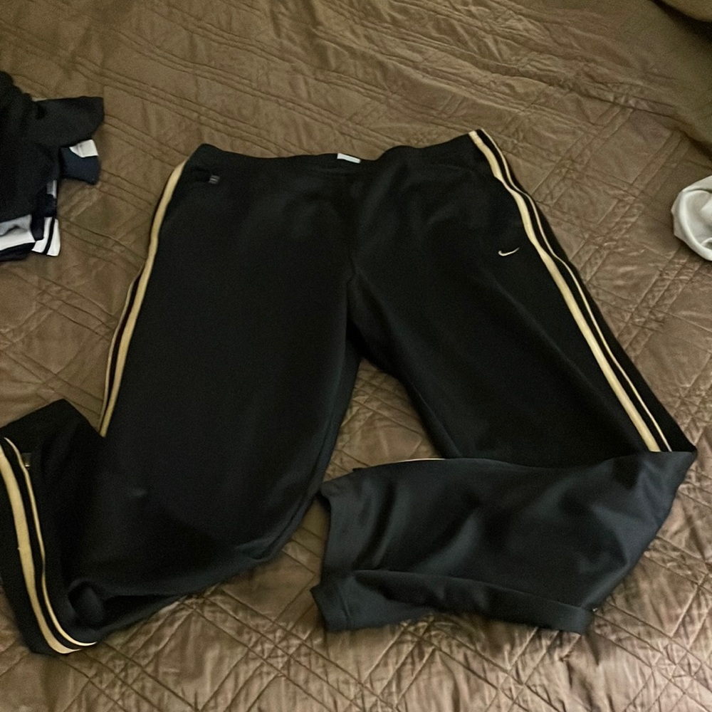 Nike sweats